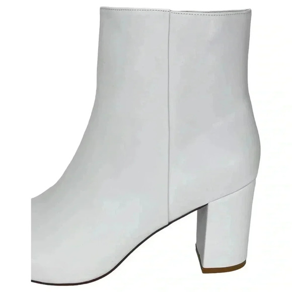 SMASH Shoes Chiku White Faux Leather Womens Ankle Boots Size 11W - Picture 6 of 13